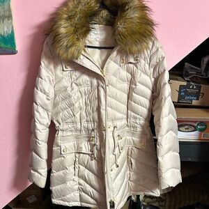 Women's Cream Quilted Jacket with Faux Fur Collar